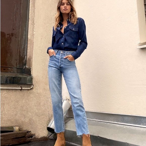 Aritzia Denim Forum blue frayed hem Arlo High Rise Straight jeans - 25 W 28 L - Picture 2 of 10